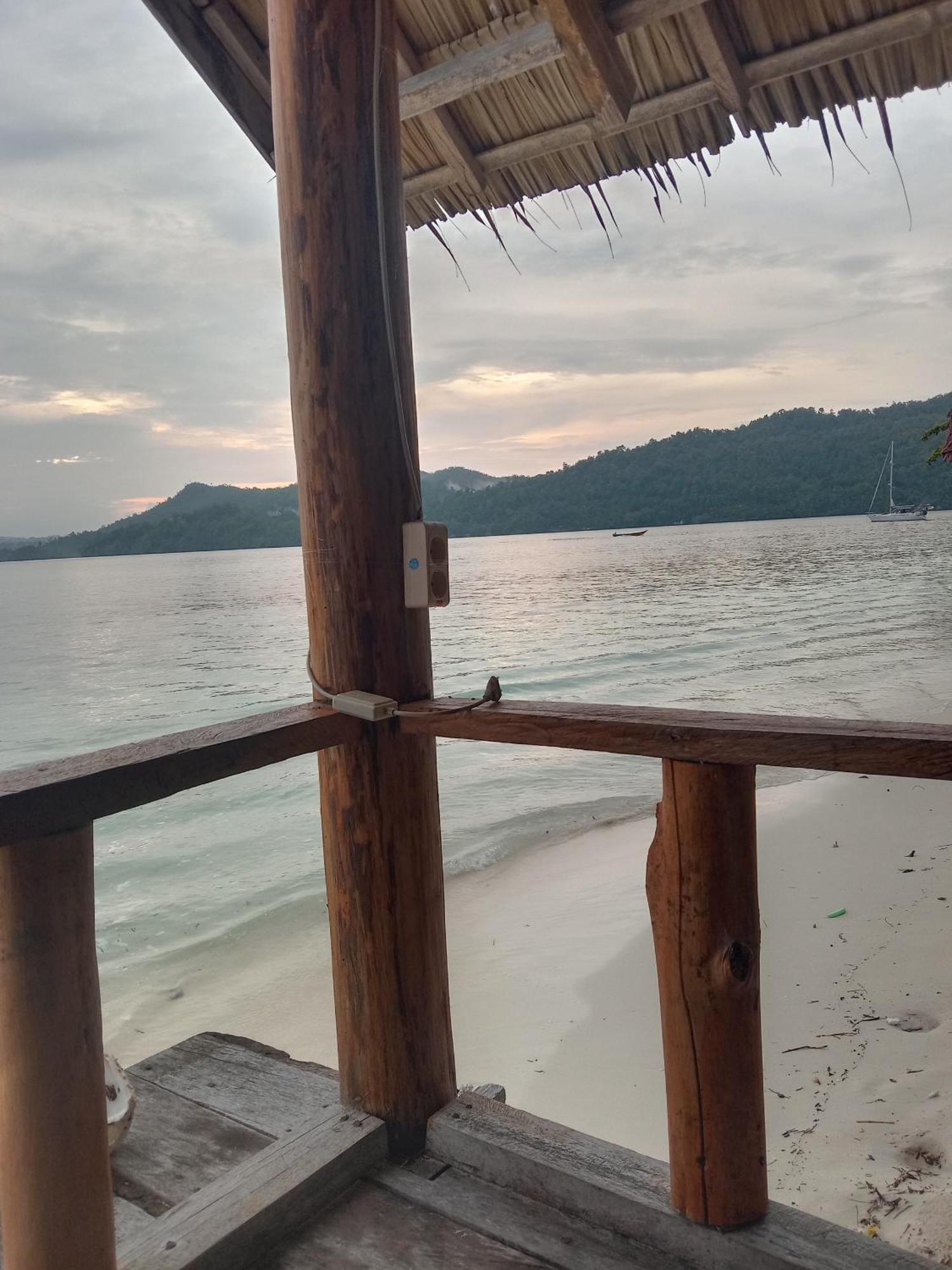 Amfriwen Homestay Yennanas Besir 外观 照片