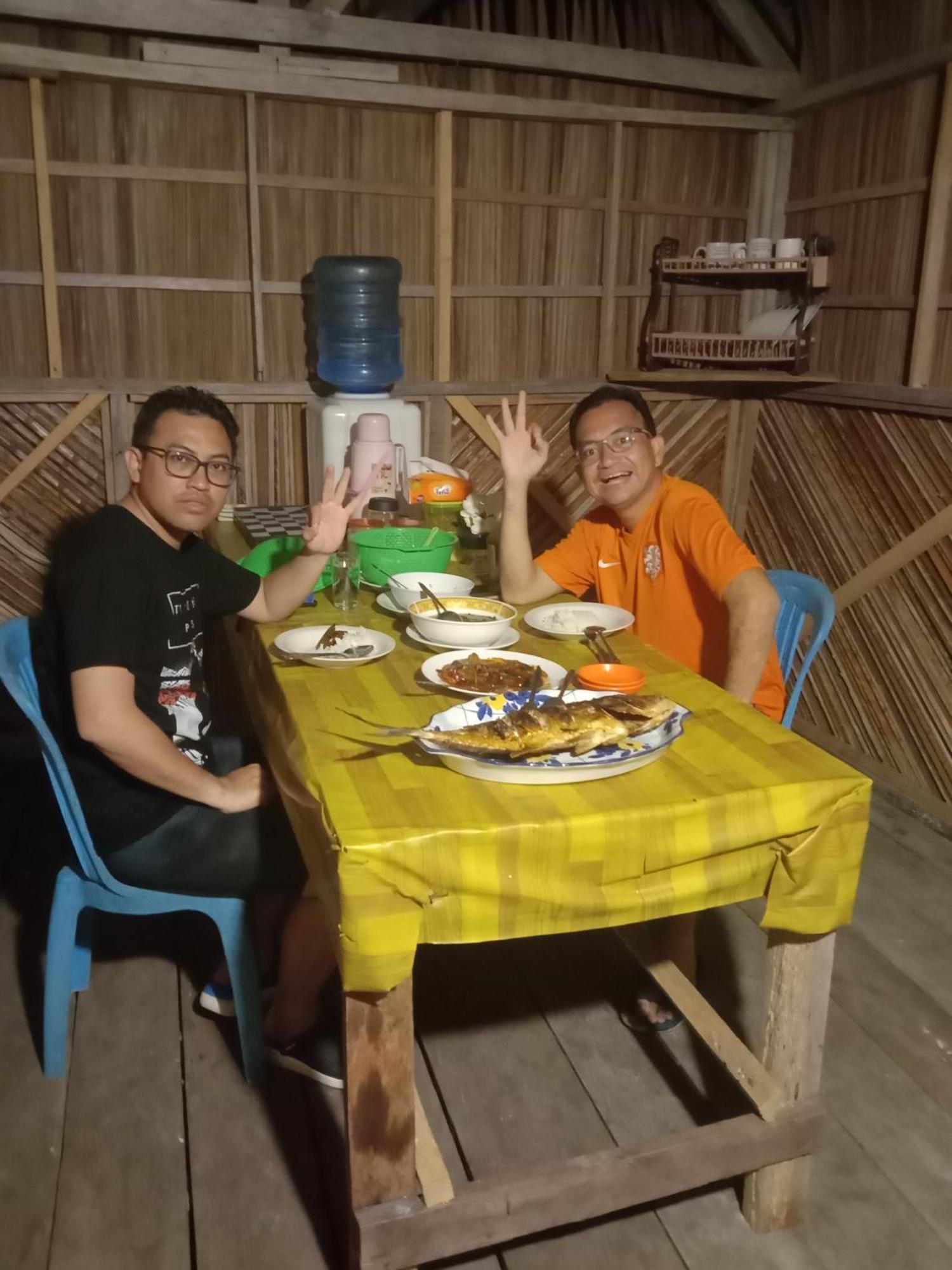 Amfriwen Homestay Yennanas Besir 外观 照片