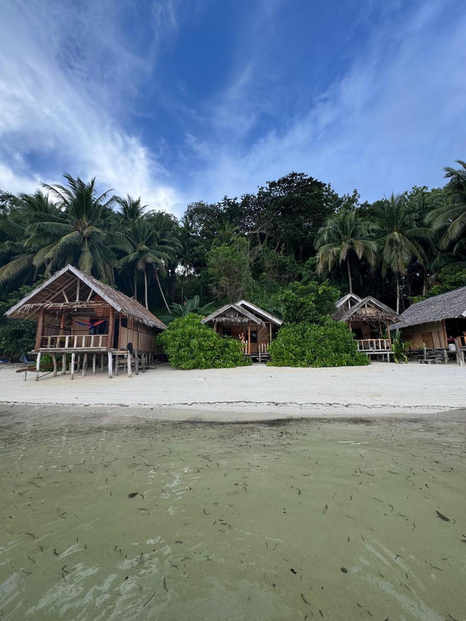 Amfriwen Homestay Yennanas Besir 外观 照片